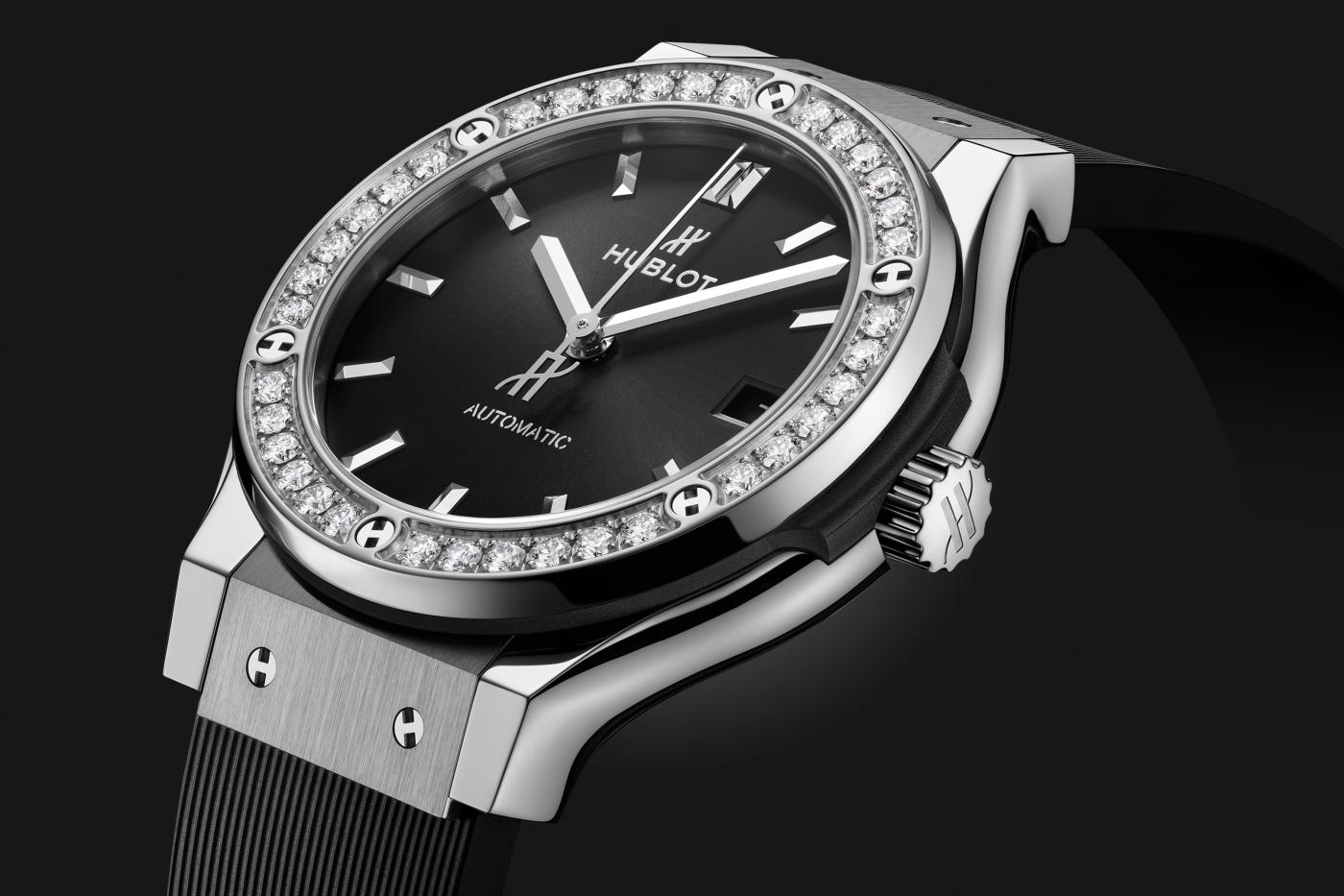 Classic Fusion Titanium Diamonds 38 mm