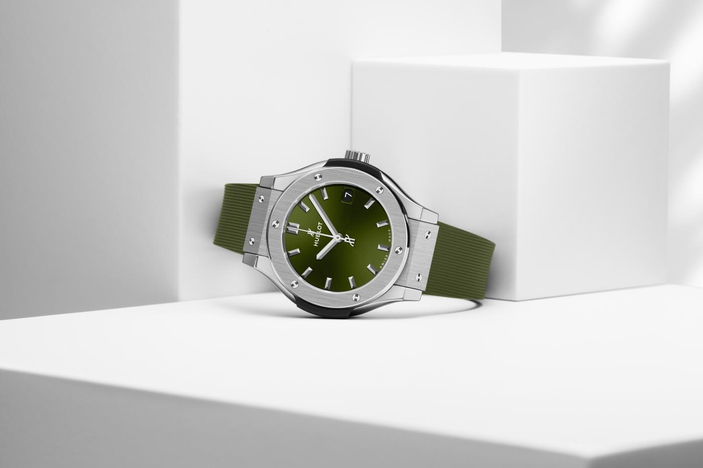 Classic Fusion Titanium Green 42 mm