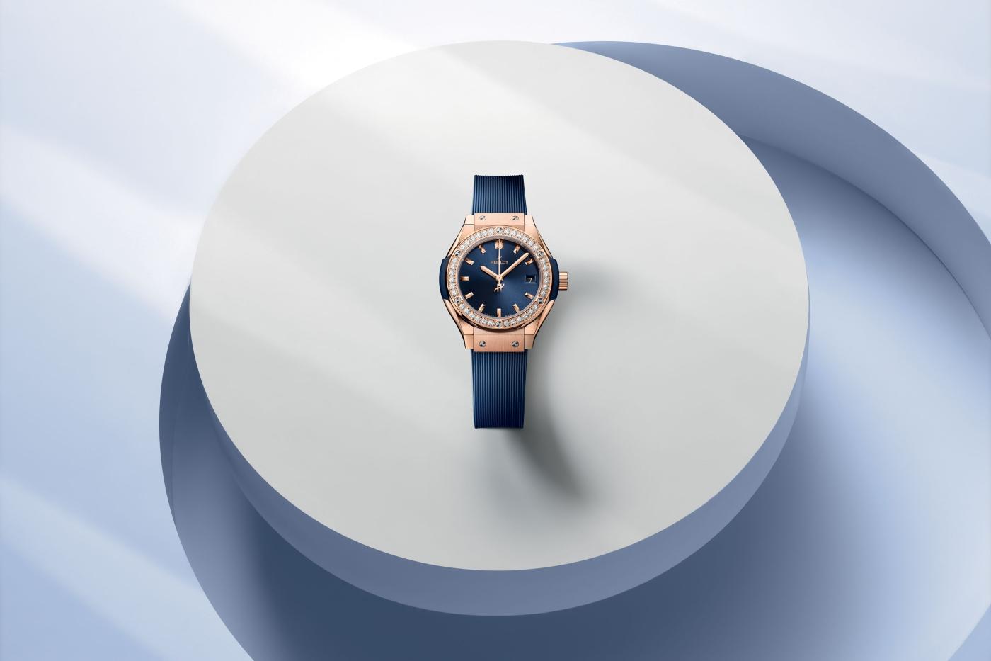 Classic Fusion King Gold Blue Diamonds 29 mm